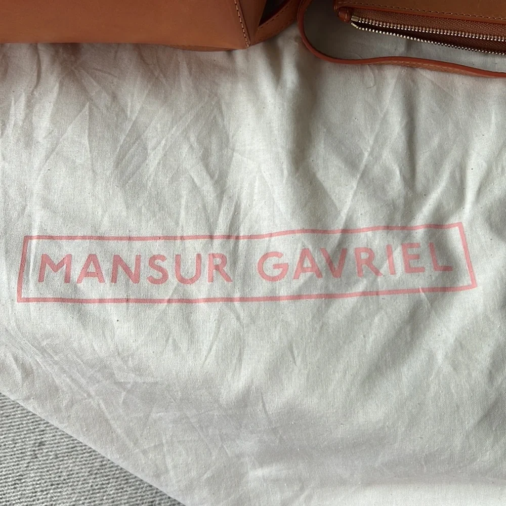 mansur gavriel bucket bag - Picture 8 of 14